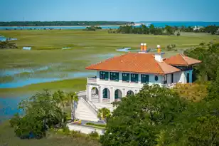 24 Seagrass Ln, Isle Of Palms, SC 29451 - Photo 69