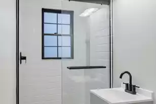 65 Spring St, Charleston, SC 29403 - Photo 31