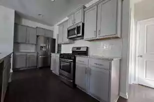 454 Zenith Blvd, Summerville, SC 29486 - Photo 5