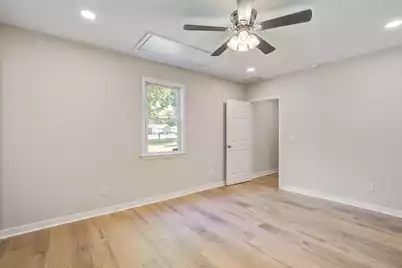 5031 Foxwood Drive, North Charleston, SC 29418 - Photo 17