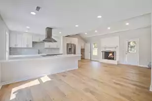 5031 Foxwood Dr, North Charleston, SC 29418 - Photo 5