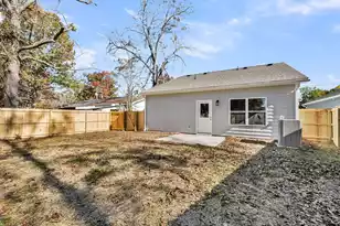1924 Ferguson Rd, Charleston, SC 29412 - Photo 7