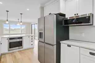 150 Wappoo Creek Dr, Charleston, SC 29412 - Photo 13