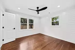 905 Randall Dr, Mount Pleasant, SC 29464 - Photo 17