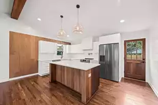 905 Randall Dr, Mount Pleasant, SC 29464 - Photo 15