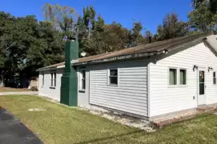 935 Luke Ave Ave W, Summerville, SC 29483 - Photo 3