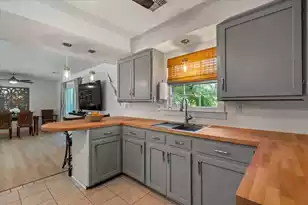 939 Mikell Dr, Charleston, SC 29412 - Photo 27