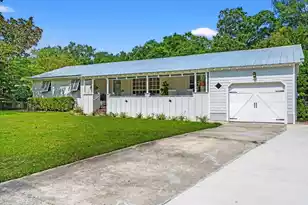 939 Mikell Dr, Charleston, SC 29412 - Photo 1