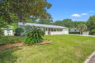 939 Mikell Dr, Charleston, SC 29412 - Photo 5