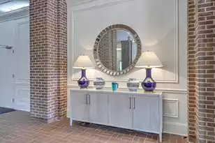 14 Lockwood Dr, Charleston, SC 29401 - Photo 7