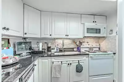 14 Lockwood Drive #7Abg, Charleston, SC 29401 - Photo 29