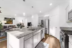 1035 Sago Palm Ct, Mount Pleasant, SC 29466 - Photo 9