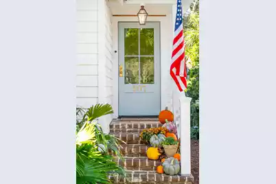 507 Whilden Street, Mount Pleasant, SC 29464 - Photo 3