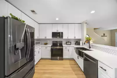 102 Sugarplum Drive, Summerville, SC 29485 - Photo 3