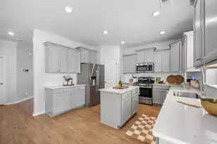 1309 Berry Grove Dr, Summerville, SC 29485 - Photo 3