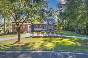 8623 Mcchune Ct, North Charleston, SC 29420 - Photo 3