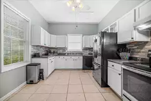 555 Barkley St, Elloree, SC 29047 - Photo 27