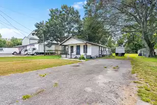 5815 Robinson St St, Hanahan, SC 29410 - Photo 7