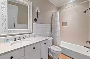 611 Daggett St, Charleston, SC 29492 - Photo 11