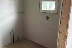 668 Maple St, Orangeburg, SC 29115 - Photo 9