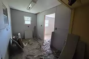 668 Maple St, Orangeburg, SC 29115 - Photo 17