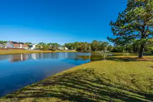 444 Jamestown Dr, Summerville, SC 29486 - Photo 5