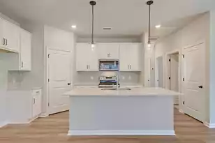 4033 Lemon Grass Ln, Ravenel, SC 29470 - Photo 3