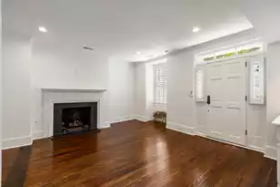 8 Elliott St, Charleston, SC 29401 - Photo 3