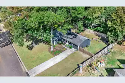 1682 Nantahala, Mount Pleasant, SC 29464 - Photo 35