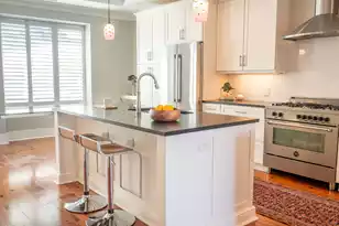 155 Wingo Way, Mount Pleasant, SC 29464 - Photo 3