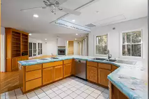 17 Middleton Oaks Rd, Charleston, SC 29414 - Photo 7
