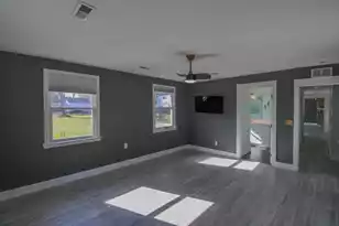 823 Jordan St, Charleston, SC 29412 - Photo 15