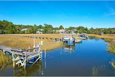 1913 Dunes Mill Way, Mount Pleasant, SC 29466 - Photo 13