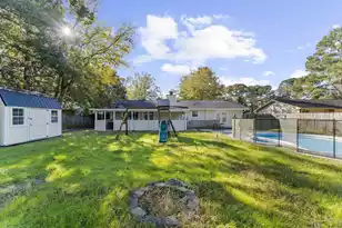 300 Logan Dr, Summerville, SC 29483 - Photo 37