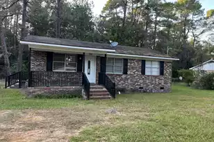 314 Cleveland St, Walterboro, SC 29488 - Photo 1