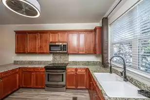 4654 Palm View Circle Circle, North Charleston, SC 29418 - Photo 9