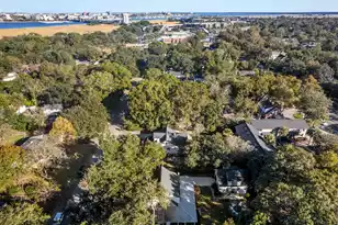 551 Elizabeth Ln W, Charleston, SC 29407 - Photo 45