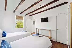 67 Spring St, Charleston, SC 29403 - Photo 25