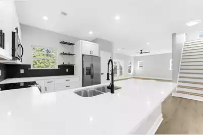 602 Sleepy Hollow Court, Summerville, SC 29483 - Photo 9