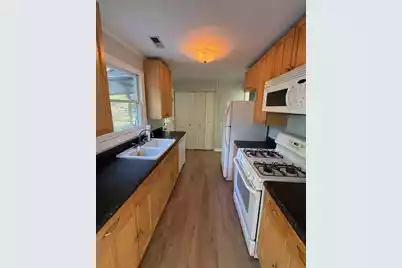 2713 Jones Avenue, Beaufort, SC 29902 - Photo 5