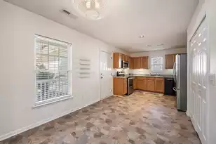 5027 Thornton Dr, Summerville, SC 29485 - Photo 5