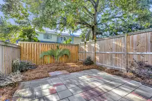 710 Davenport Dr, Mount Pleasant, SC 29464 - Photo 7