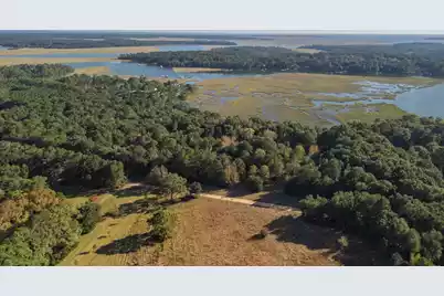 8356 Crooked Creek Lane, Edisto Island, SC 29438 - Photo 9