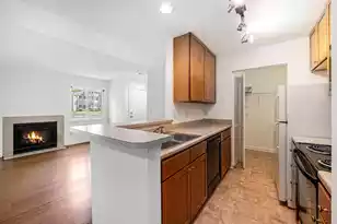 272 Alexandra Dr, Mount Pleasant, SC 29464 - Photo 7