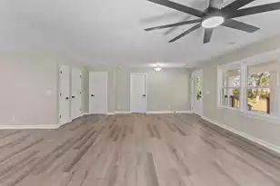 5253 Jefferies Hwy, Walterboro, SC 29488 - Photo 15