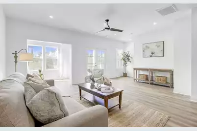 637 Laurel Street N, Summerville, SC 29483 - Photo 15