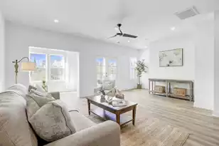 637 Laurel Street N, Summerville, SC 29483 - Photo 15