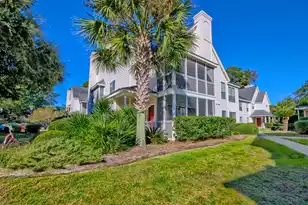 348 Sandpiper Dr, Mount Pleasant, SC 29464 - Photo 1