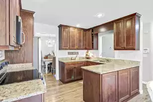 109 Fort St, Summerville, SC 29485 - Photo 17