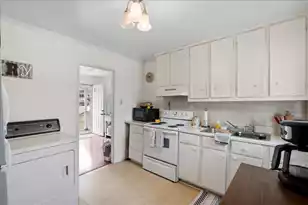 406 Butler St, Saint Matthews, SC 29135 - Photo 5